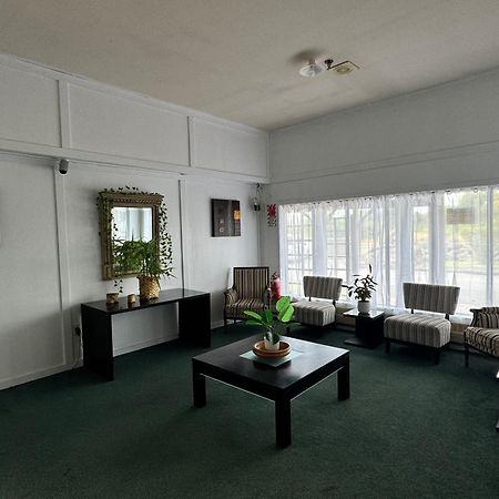 Tokaanu Hotel 外观 照片