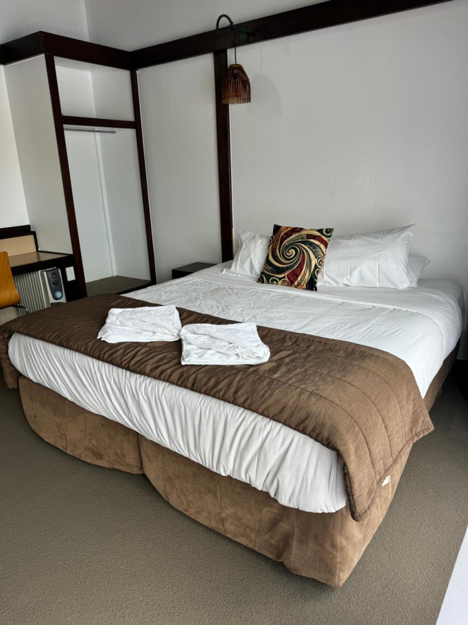 Tokaanu Hotel 外观 照片